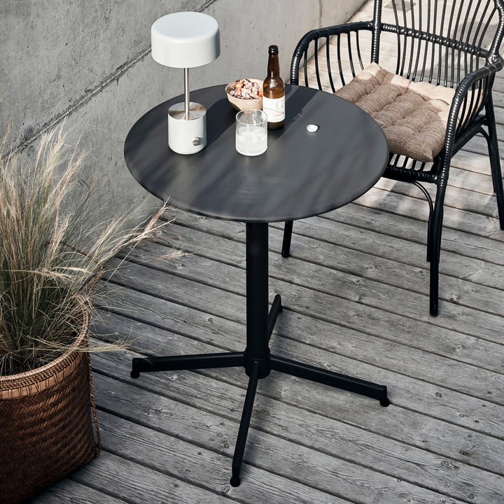 Helo Bistrotisch Outdoor von House Doctor in der Farbe schwarz