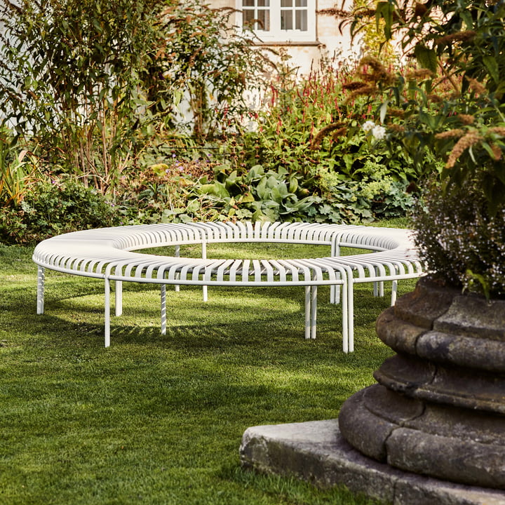 Palissade Park Bench von Hay in der Farbe sky grey