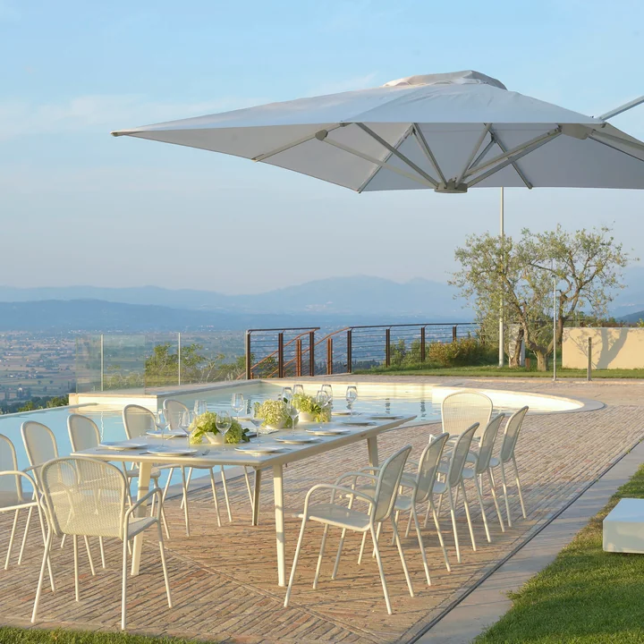 Plus4 Outdoor Tisch von Emu