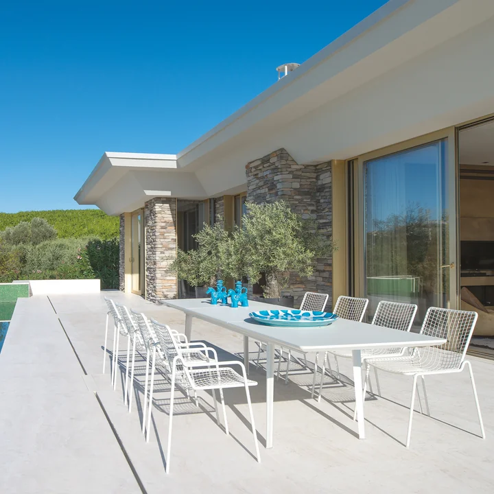 Plus4 Outdoor Tisch von Emu