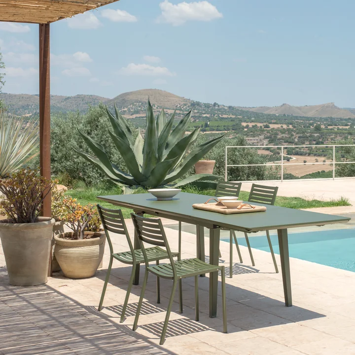 Plus4 Outdoor Tisch von Emu