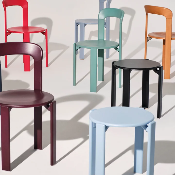 Rey Stühle und Hocker von HAY