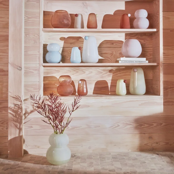 Die organische Lasi Vase von OYOY