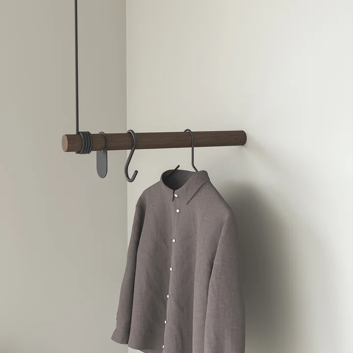 Wall Swing Wandgarderobe von Lind DNA