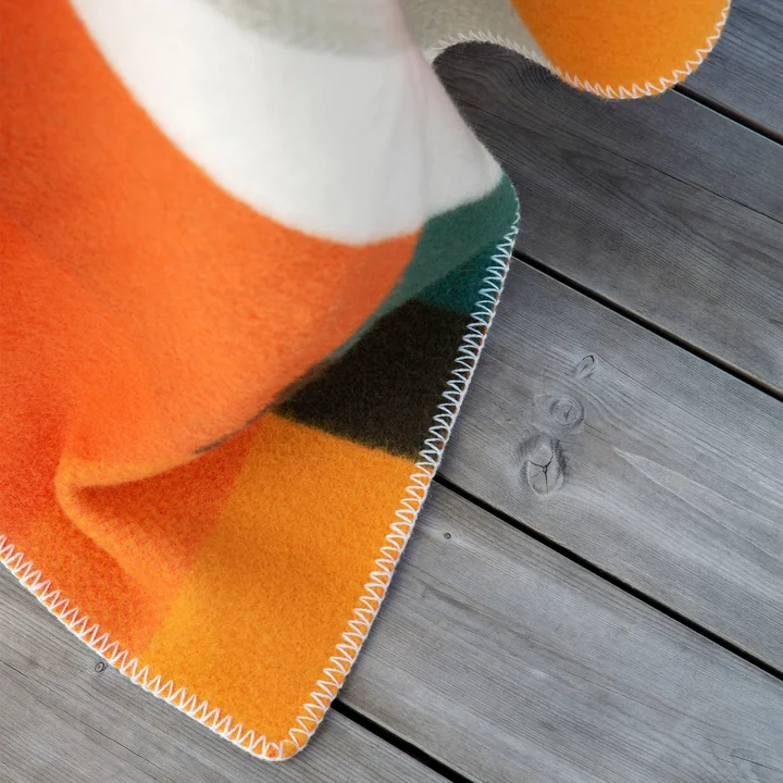Mikkel Wolldecke, 135 x 200 cm, orange von Røros Tweed