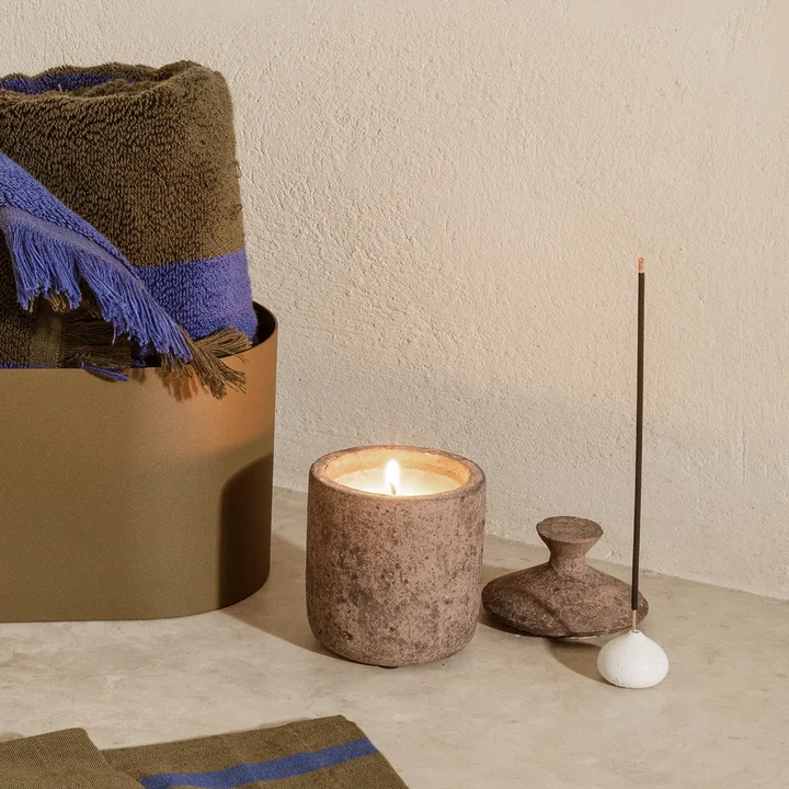 Komo Minivasen von Ferm Living in der Ausführung mehrfarbig