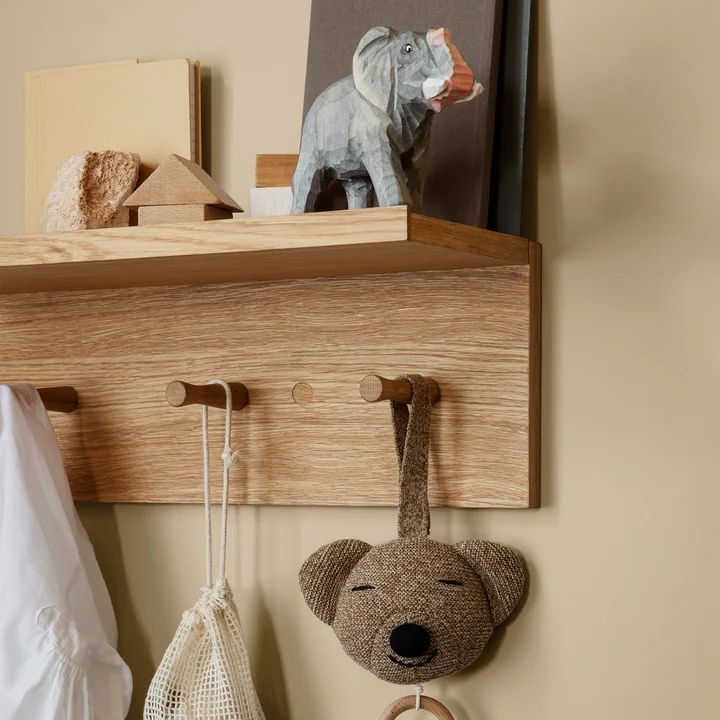 Place Wandregal, Medium, Eiche und Roy Merino Spieluhr von Ferm Living