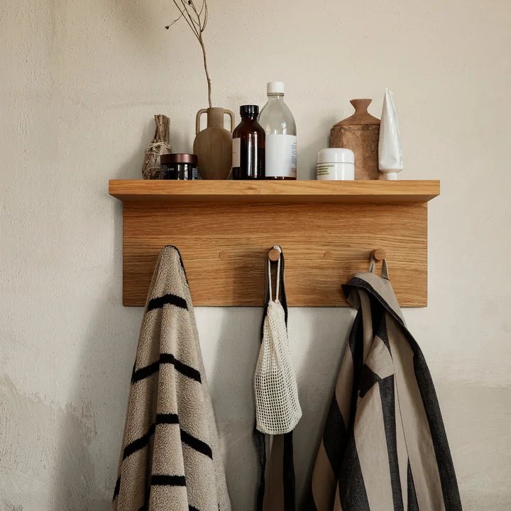 Place Wandregal, Small, Eiche von Ferm Living