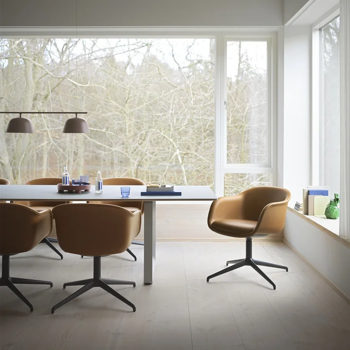 Fiber Conference Armlehnstuhl von Muuto