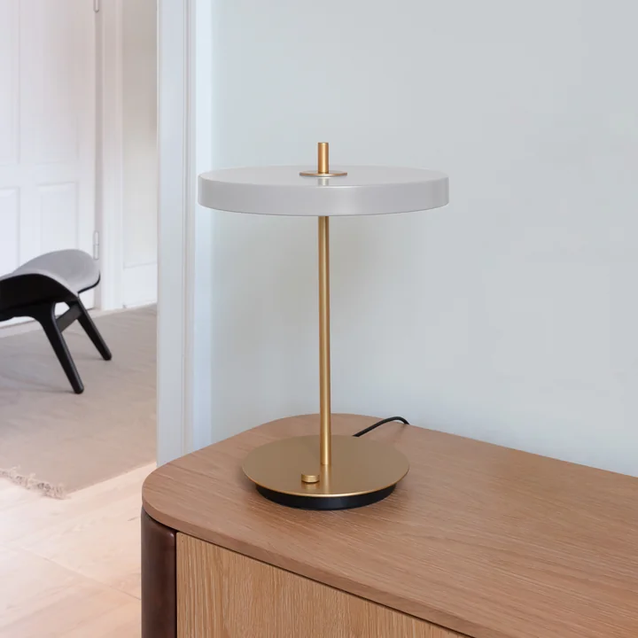 Asteria LED-Tischleuchte von Umage