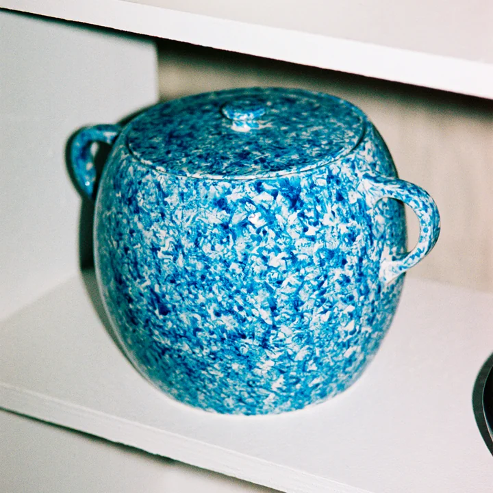 Sobremesa Situation von HAY