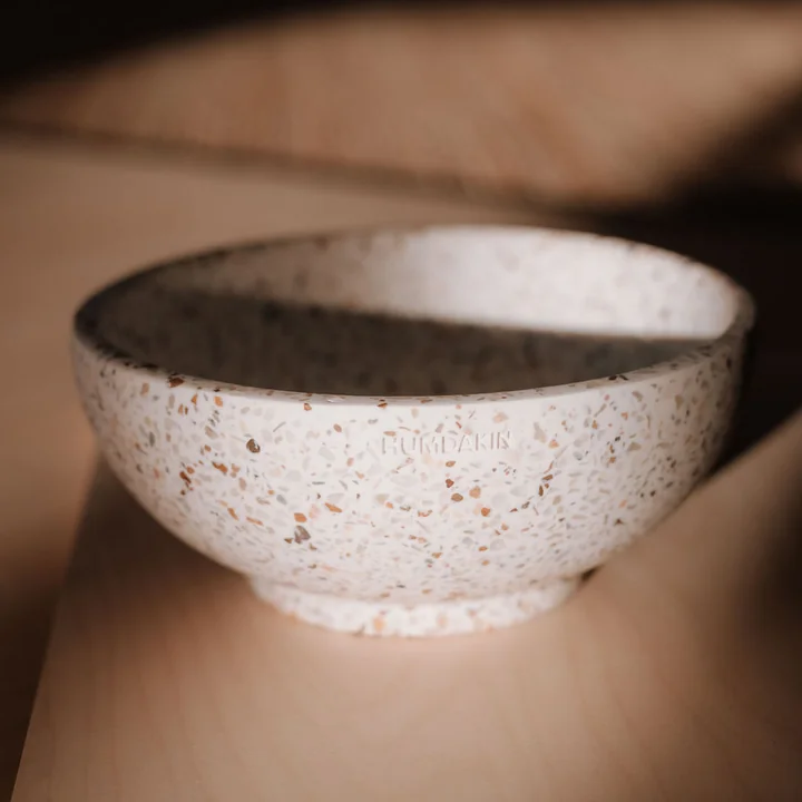 Genova Terrazzo Schale von Humdakin in der Ausführung rot / beige