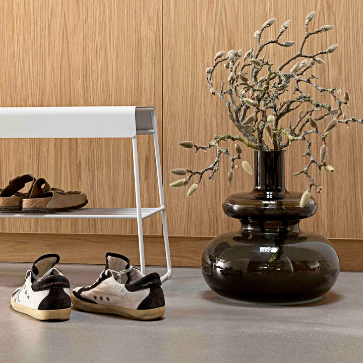 Inu Vase, Ø 31.7 x 33 cm, smoked grey von Zone Denmark