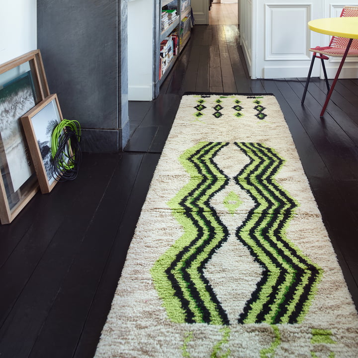 Handgewebter Teppichläufer aus Wolle, 80 cm x 370 cm, neon green von HKliving