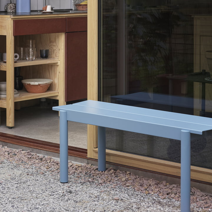 Linear Steel Bank Outdoor, 110 cm, hellblau von Muuto