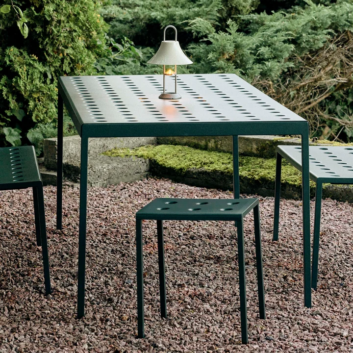 Balcony Hocker, dark forest von HAY