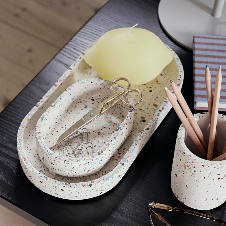 Lemon Figurkerze von Broste Copenhagen in der Farbe pastel yellow