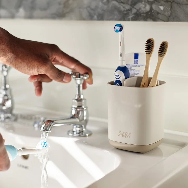 EasyStore Zahnbürstenhalter, ecru von Joseph Joseph