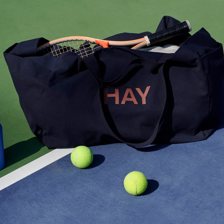 Weekend Bag No. 2, midnight blue von HAY