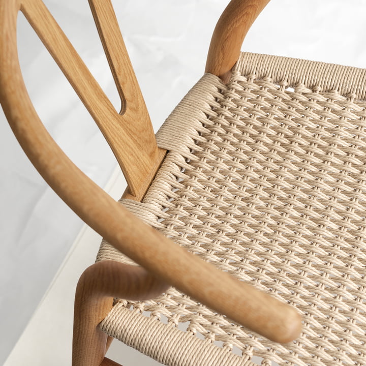 Carl Hansen - CH24 Wishbone Chair, Eiche geölt / Naturgeflecht