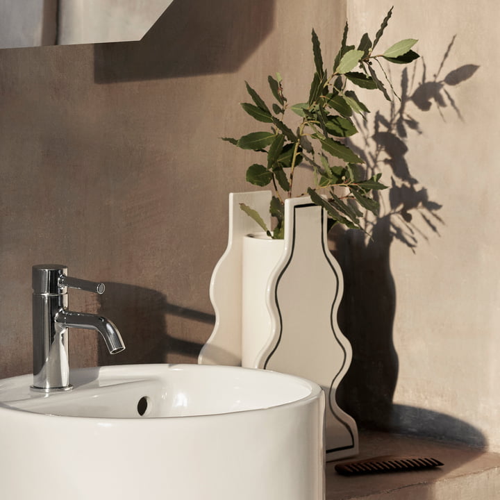 Paste Vasen von ferm Living in der Farbe off-white