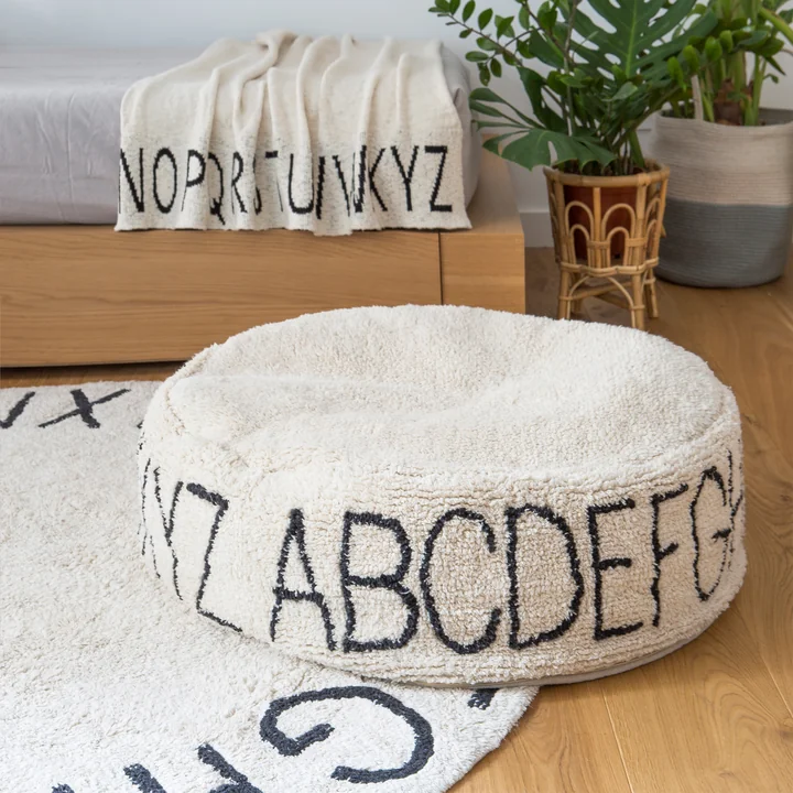 ABC Pouf, Ø 70 cm, natur / schwarz von Lorena Canals