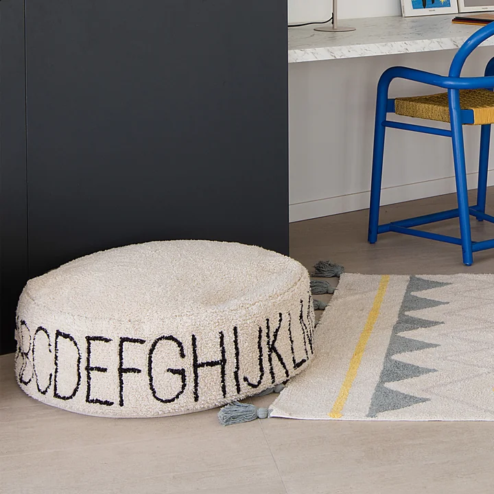 ABC Pouf, Ø 70 cm, natur / schwarz von Lorena Canals