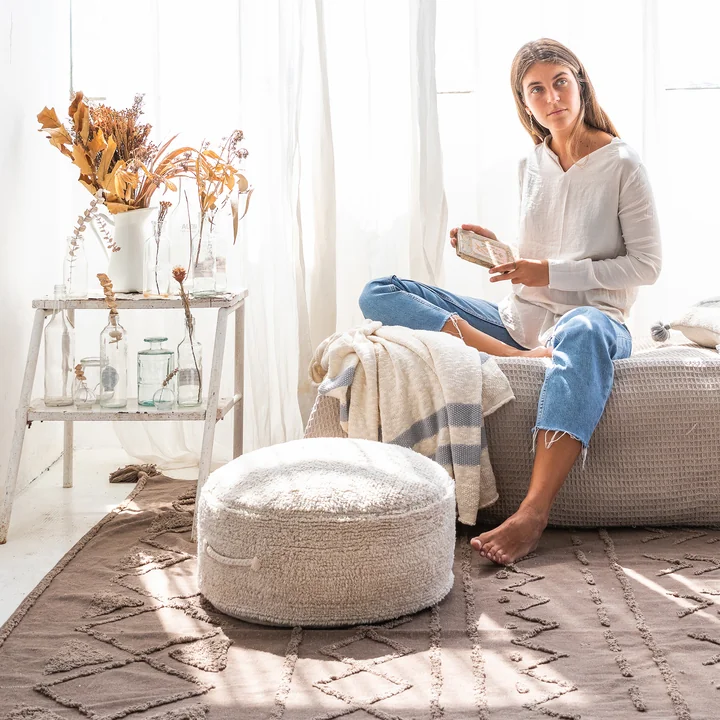 Chill Pouf, 50 x 50 cm, natur von Lorena Canals