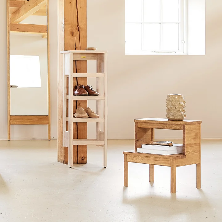 Form & Refine - A Line Schuhregal und Tritthocker