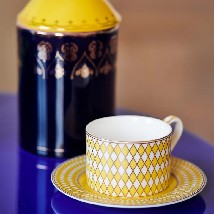 POLSPOTTEN - Chess Teetasse matt glasiert, gelb / gold 