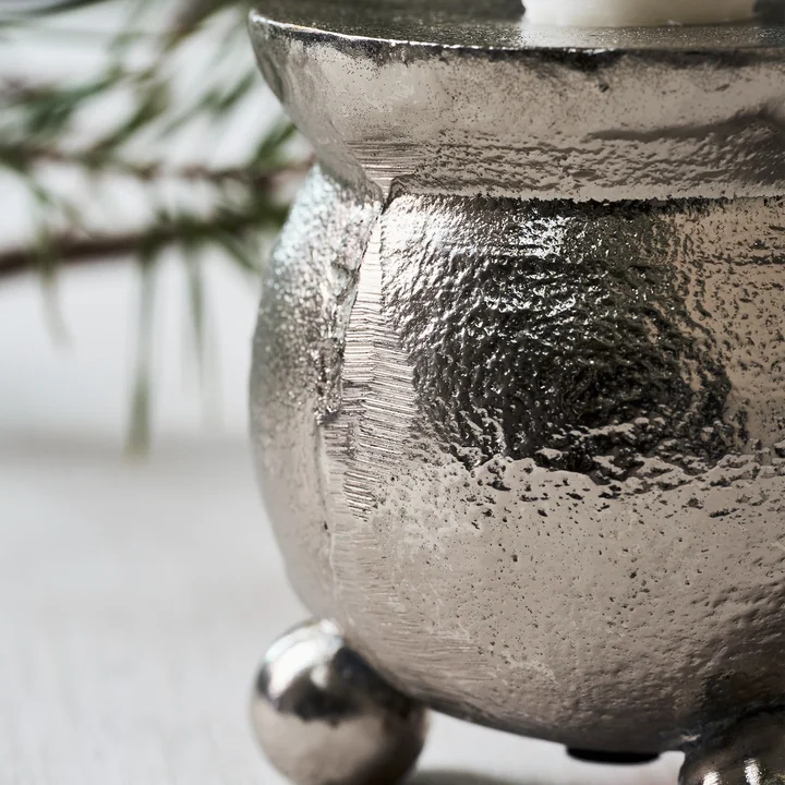 Classic Kerzenständer von House Doctor in der Ausführung antik-silber