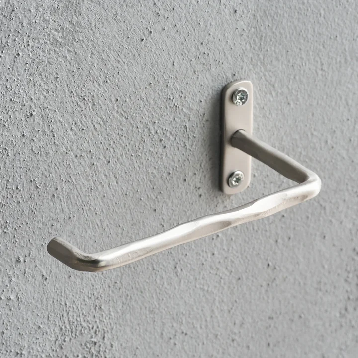 Welo Toilettenpapierhalter von House Doctor in der Ausführung Silber gebürstet