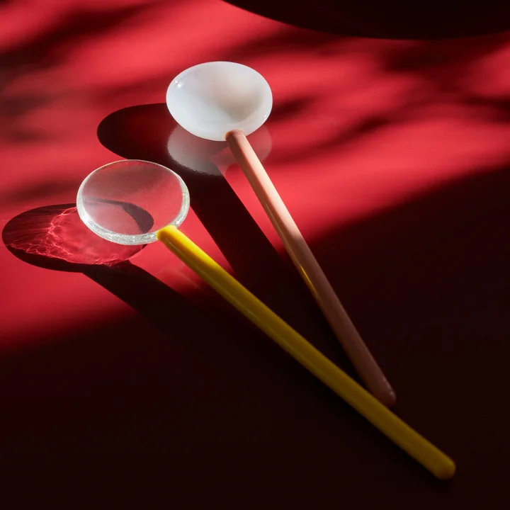 Glas-Löffel im Set von HAY in der Ausführung rund, hellgelb / braun (2er-Set)