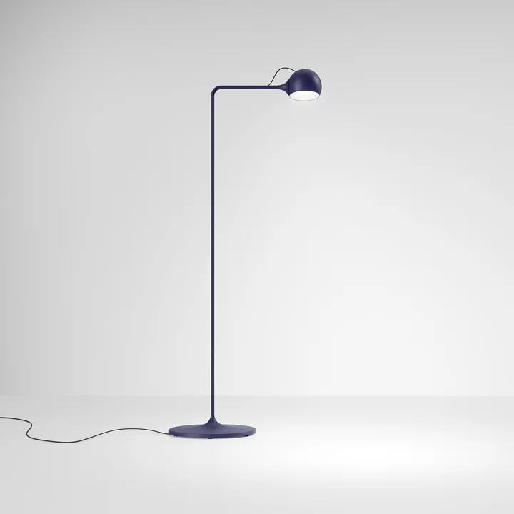 IXA Stehleuchte LED von Artemide