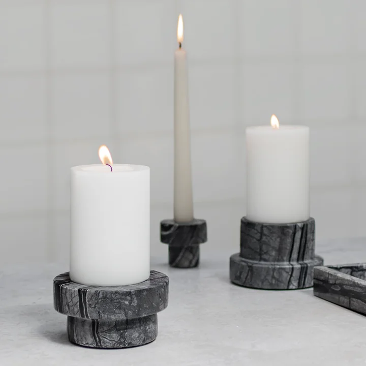 Marble Kerzenhalter von Mette Ditmer in der Ausführung schwarz / grau