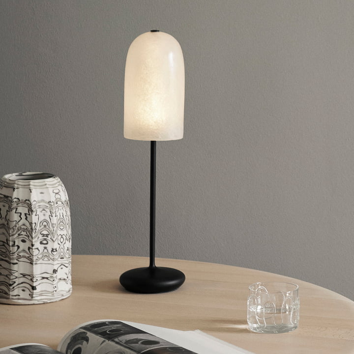 ferm Living - Gry LED Akku Tischleuchte, schwarz / translucent