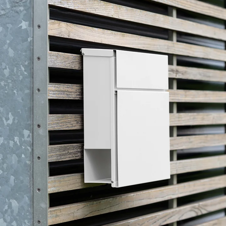 Briefkasten Letterman VI mit Zeitungsrolle von Radius Design