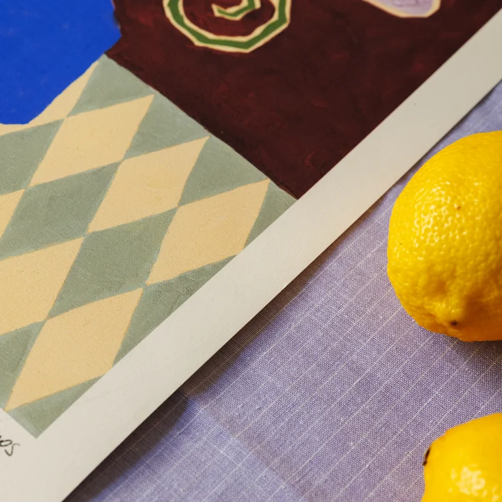 Purple Flowers von Carla Llanos für The Poster Club