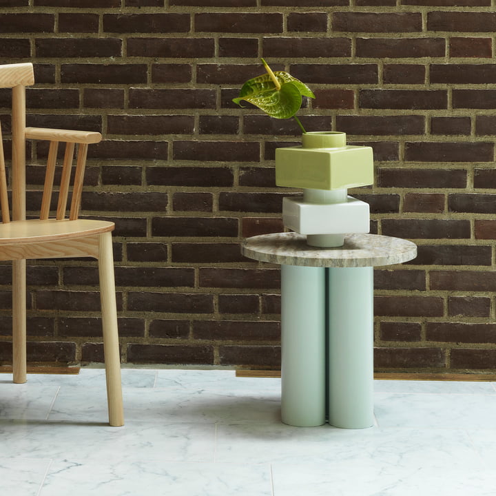 Dit Beistelltisch Ø 40 cm, travertine silver / light green von Normann Copenhagen