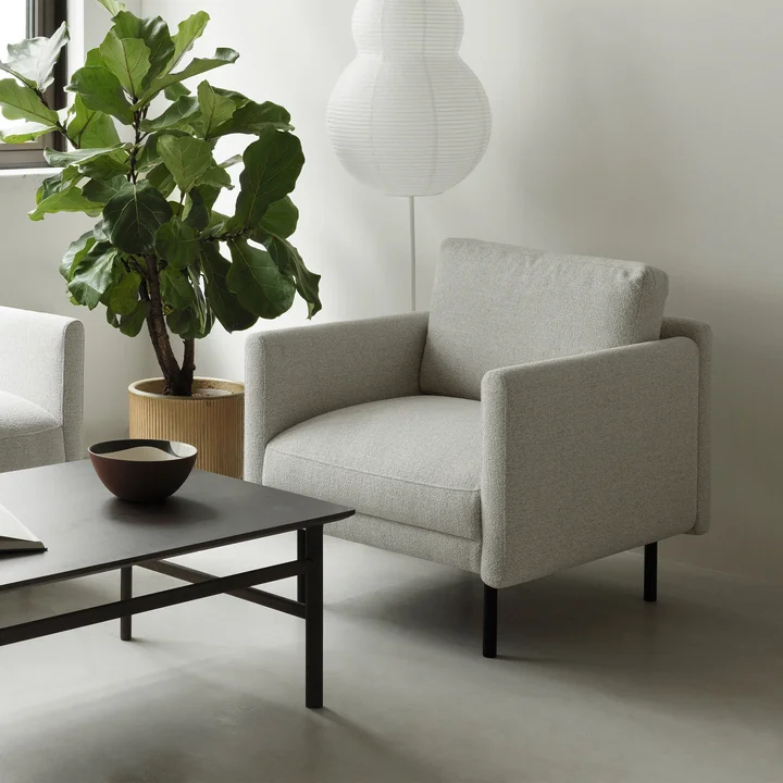 Rar Sessel, schwarz / Venezia off-white von Normann Copenhagen
