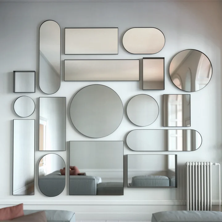 Frost - Unu Wandspiegel mit Rahmen (oval)