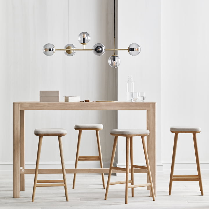 Bolia - Orb Stabpendelleuchte, Messing antik matt / rauchgrau