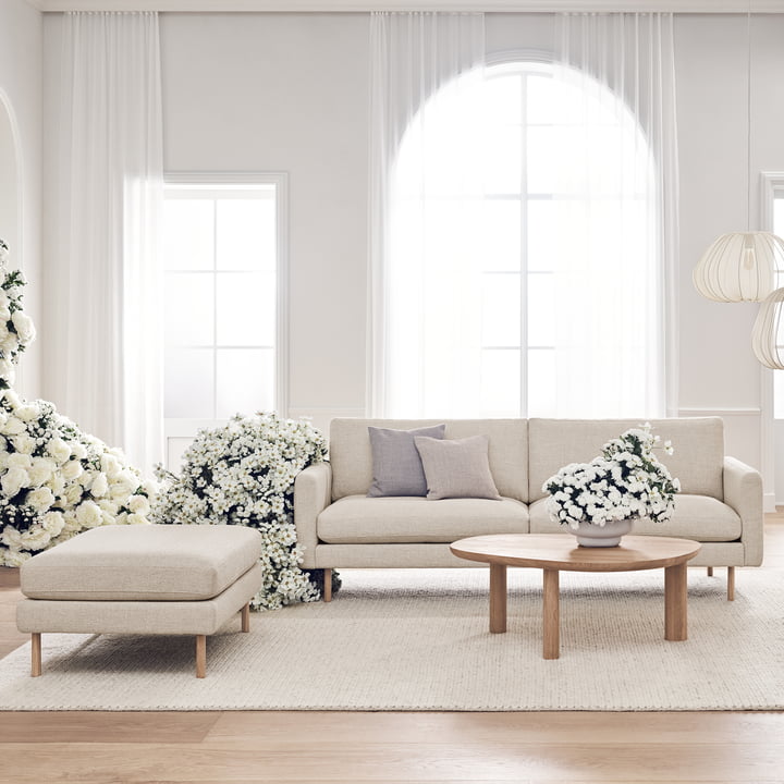 Scandinavia Sofa und Pouf von Bolia