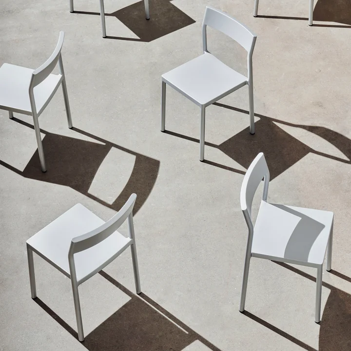 Type Stuhl, silbergrau von HAY