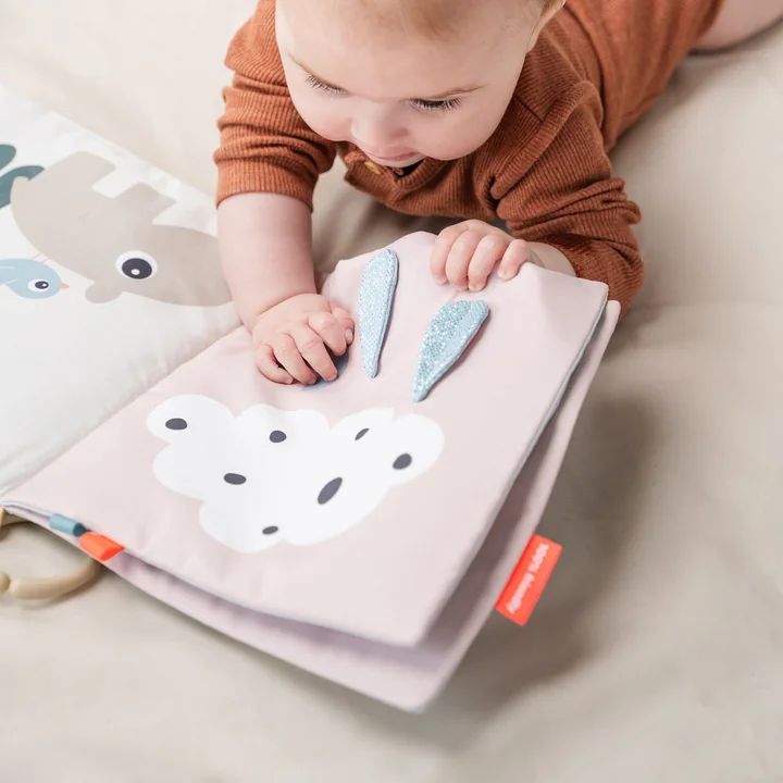 Stoffbuch von Done by Deer