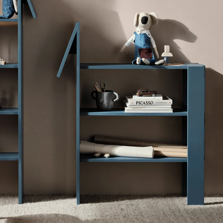Horse Bücherregal, dunkelblau von Ferm Living