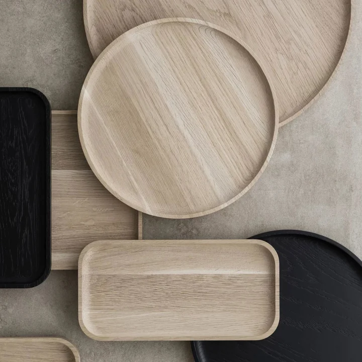 Oku Serviertablett von Blomus