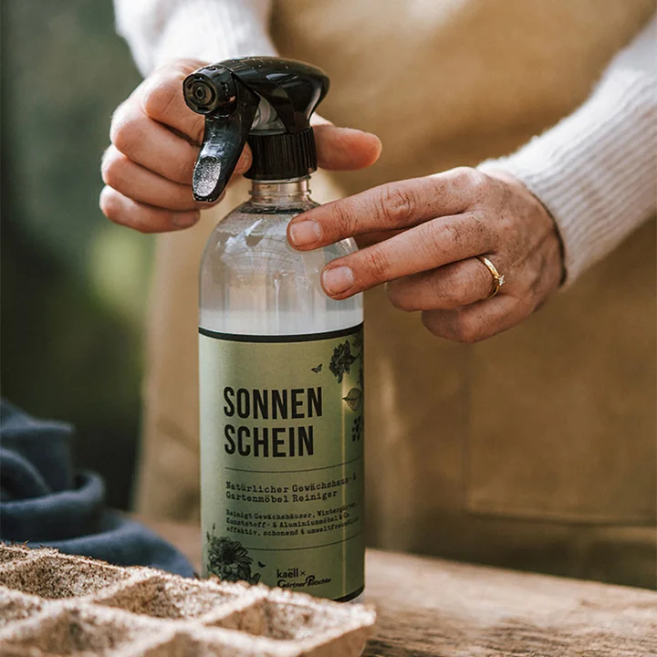Sonnenschein Gewächshaus- und Gartenmöbel Reiniger, 750 ml von Kaëll 