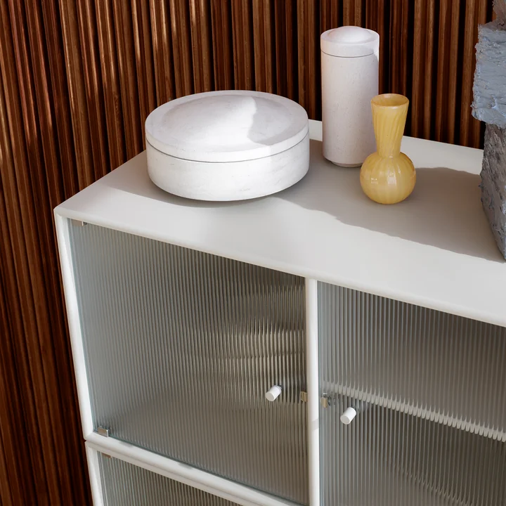 Ripple III Vitrinenschrank von Montana