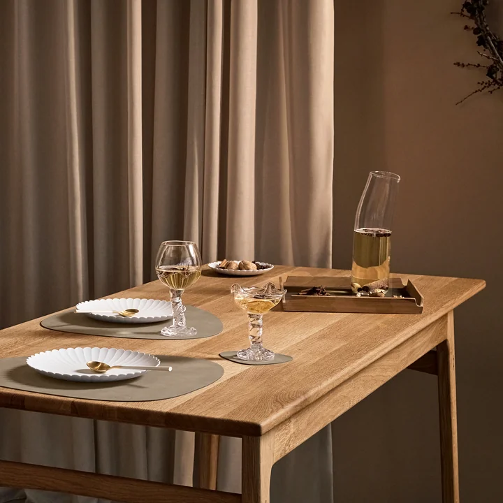 Lind DNA - Airy Teak Tablett Square